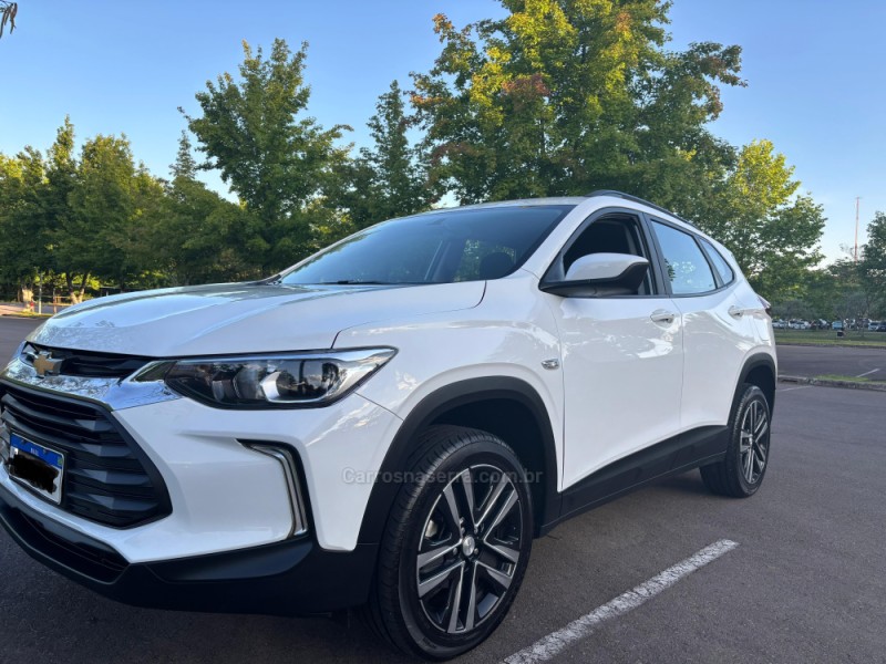 tracker 1.0 12v lt turbo flex 4p automatico 2025 bento goncalves