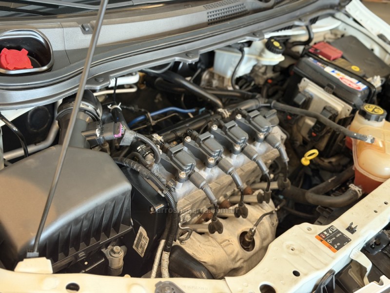 ONIX 1.0 LT 12V FLEX 4P MANUAL - 2019 - CARLOS BARBOSA