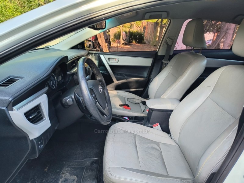 COROLLA 2.0 XEI 16V FLEX 4P AUTOMÁTICO - 2015 - CAXIAS DO SUL