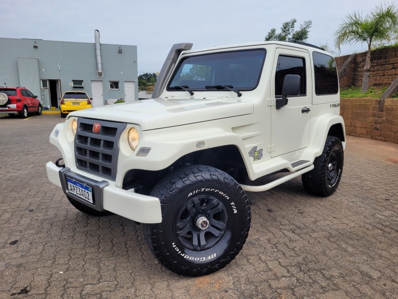 T4 3.2 TGV 4X4 16V TURBO DIESEL 2P MANUAL - 2013 - CARLOS BARBOSA