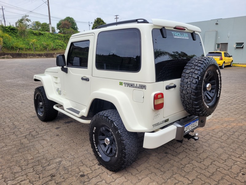 T4 3.2 TGV 4X4 16V TURBO DIESEL 2P MANUAL - 2013 - CARLOS BARBOSA