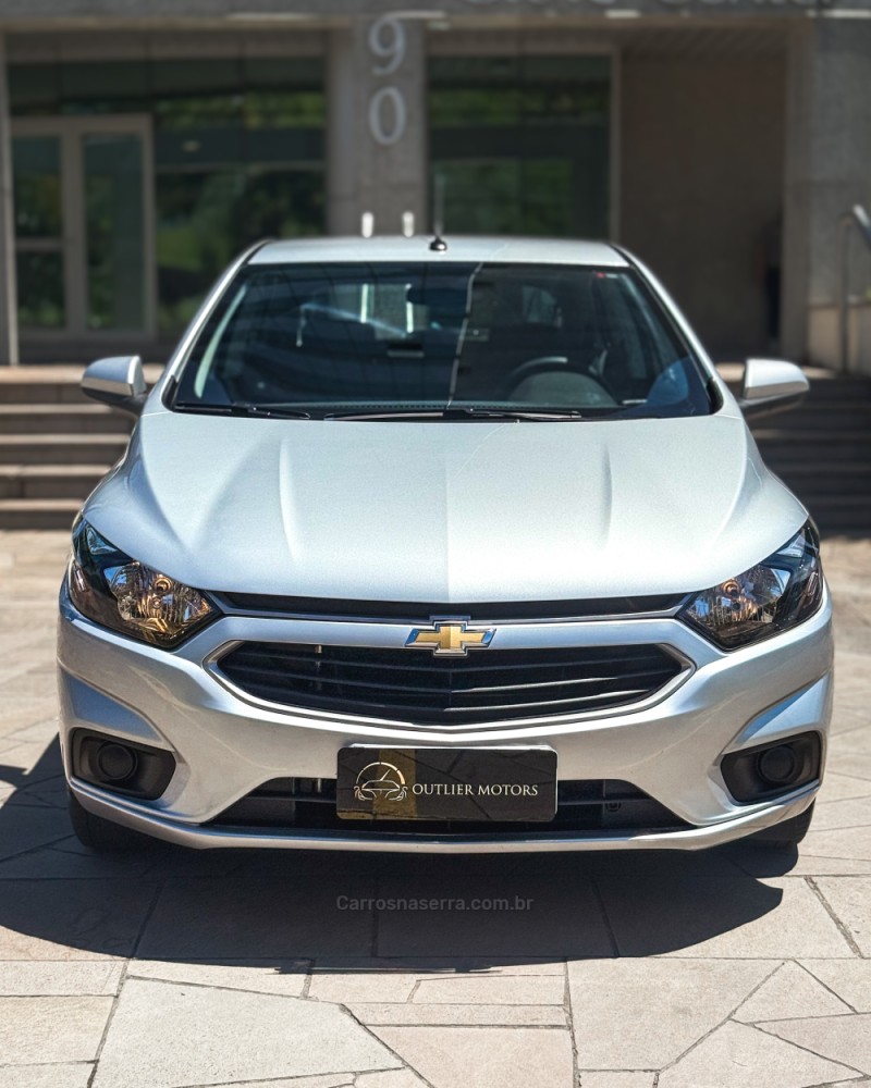 ONIX 1.0 MPFI LT 8V FLEX 4P MANUAL - 2019 - NOVO HAMBURGO