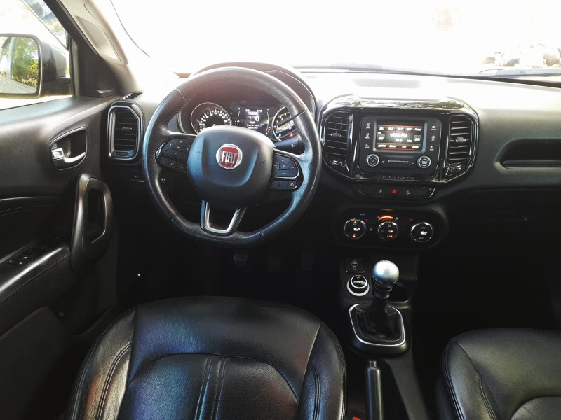 TORO 2.0 16V TURBO FREEDOM 4X4 DIESEL 4P MANUAL - 2018 - FARROUPILHA