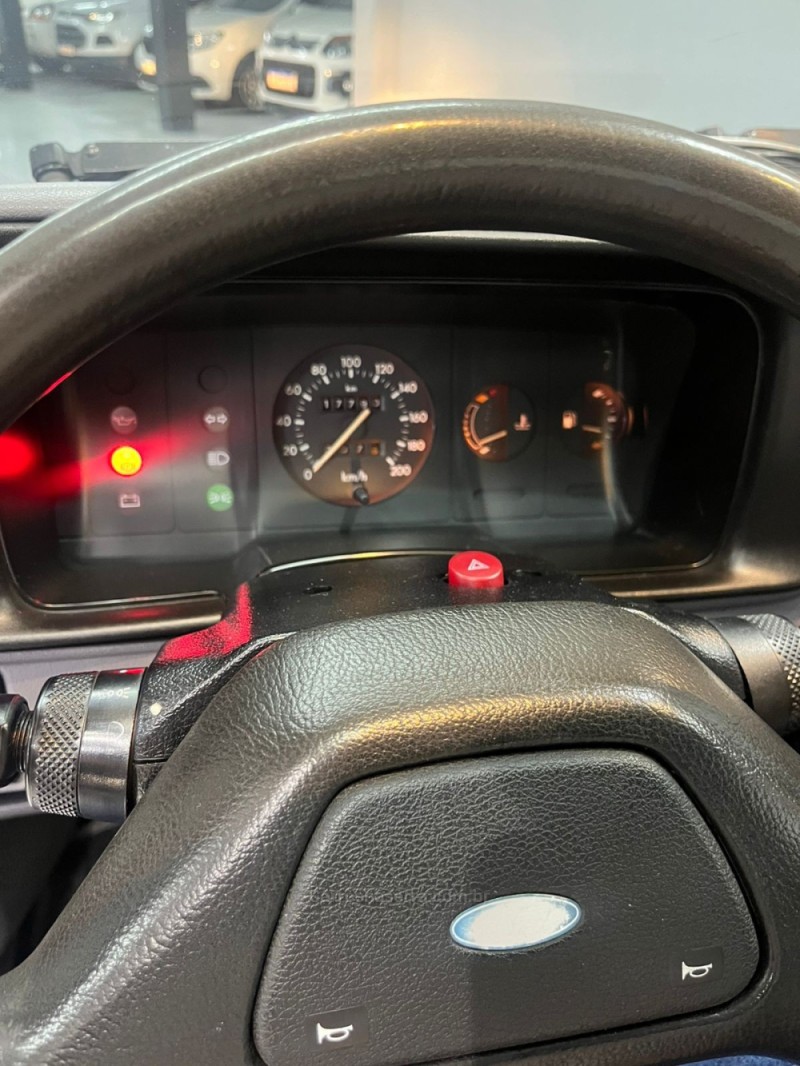 ESCORT 1.0 HOBBY 8V GASOLINA 2P MANUAL - 1994 - CAXIAS DO SUL