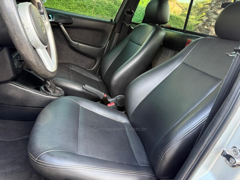 SAVEIRO 1.8 MI SUMMER CS 8V GASOLINA 2P MANUAL - 2001 - IVOTI