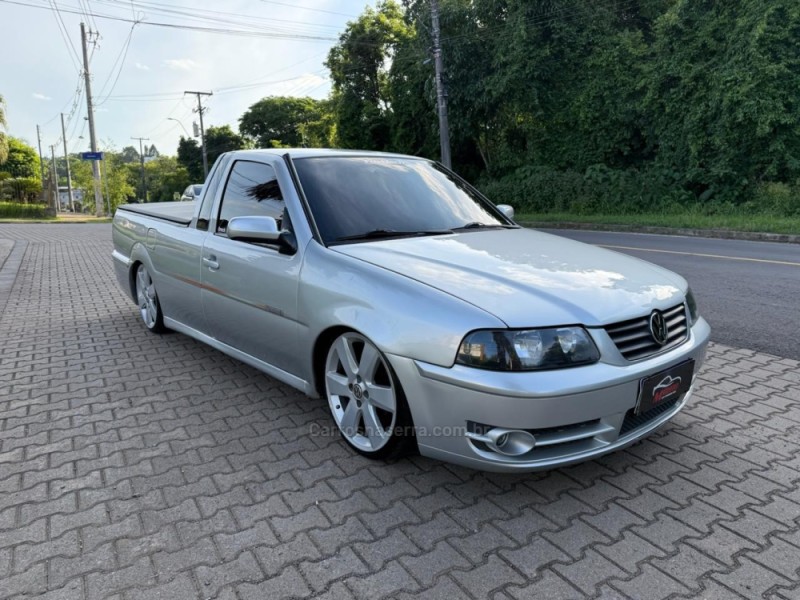 SAVEIRO 1.8 MI SUMMER CS 8V GASOLINA 2P MANUAL - 2001 - IVOTI