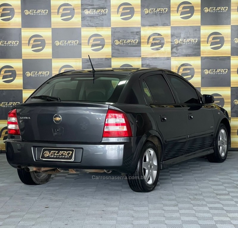 ASTRA 2.0 MPFI 8V GASOLINA 4P MANUAL - 2009 - PORTãO