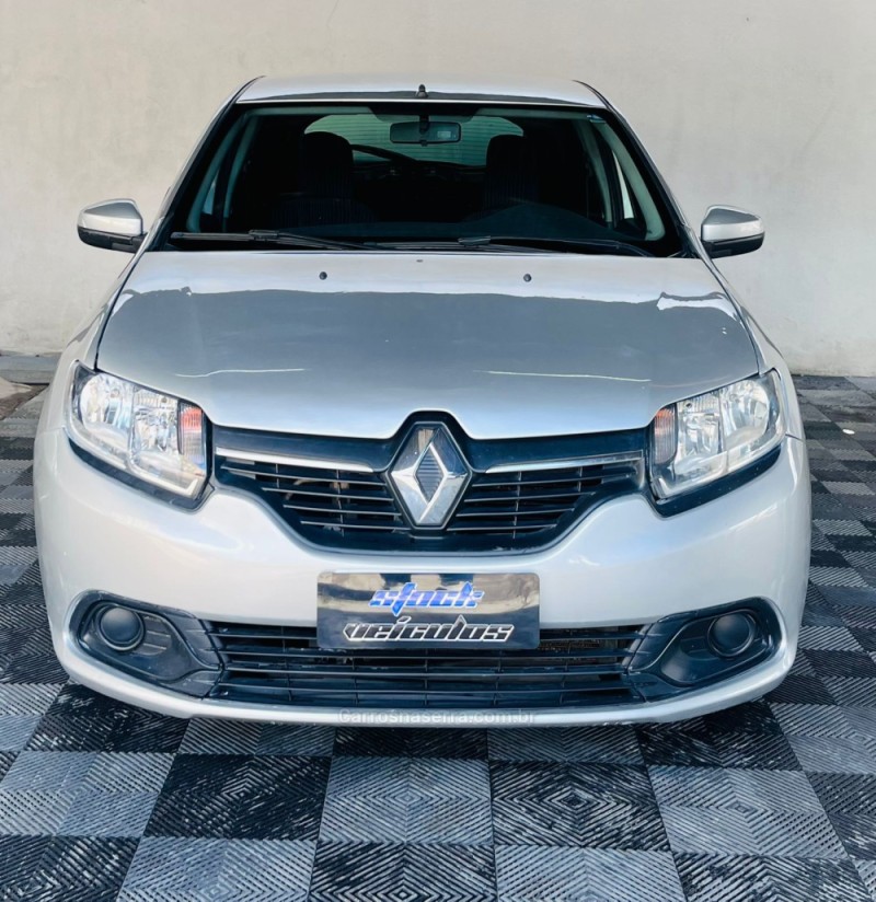 SANDERO 1.0 EXPRESSION 16V FLEX 4P MANUAL - 2016 - NOVO HAMBURGO