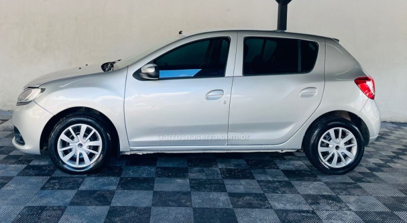 SANDERO 1.0 EXPRESSION 16V FLEX 4P MANUAL - 2016 - NOVO HAMBURGO