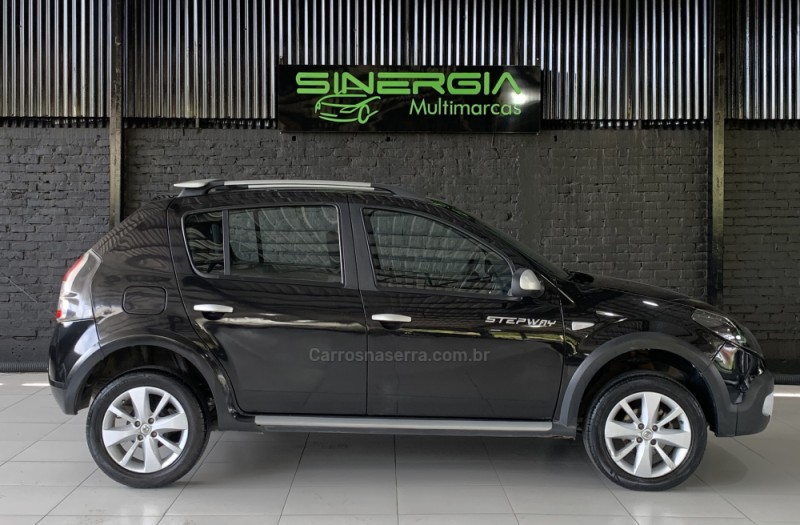 SANDERO 1.6 STEPWAY 8V FLEX 4P MANUAL - 2012 - CAXIAS DO SUL