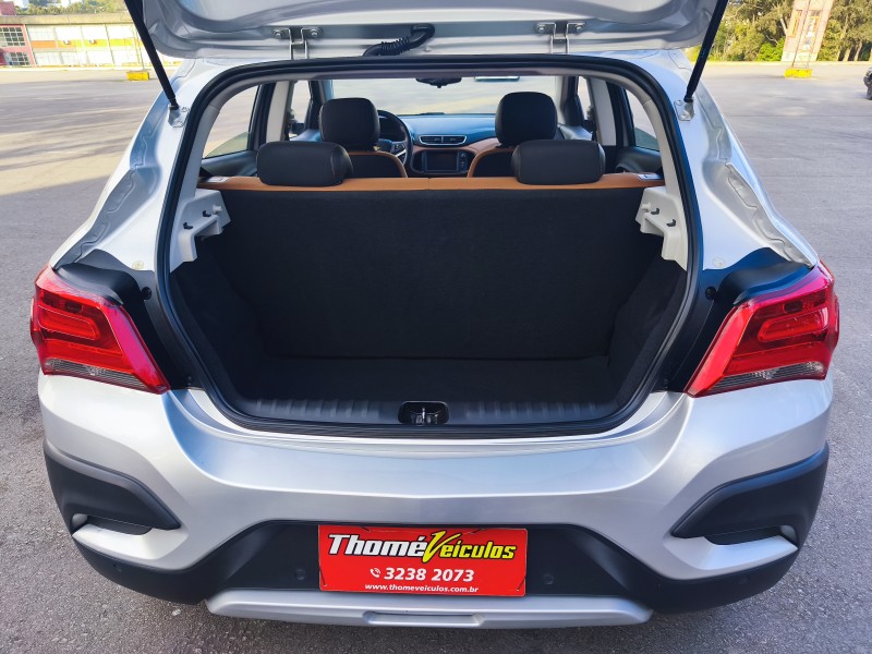 ONIX 1.4 MPFI ACTIV 8V FLEX 4P AUTOMÁTICO - 2017 - CAXIAS DO SUL