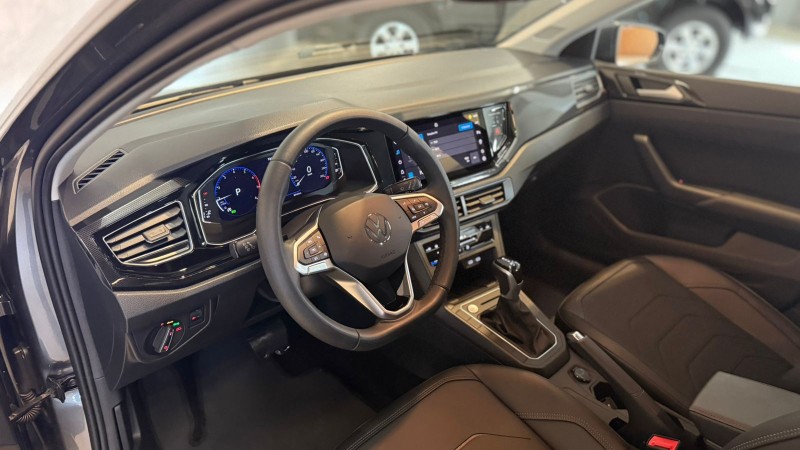 POLO 1.0 170 TSI 12V HIGHLINE FLEX 4P AUTOMÁTICO - 2025 - CAXIAS DO SUL