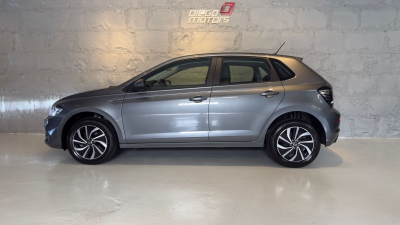 POLO 1.0 170 TSI 12V HIGHLINE FLEX 4P AUTOMÁTICO - 2025 - CAXIAS DO SUL