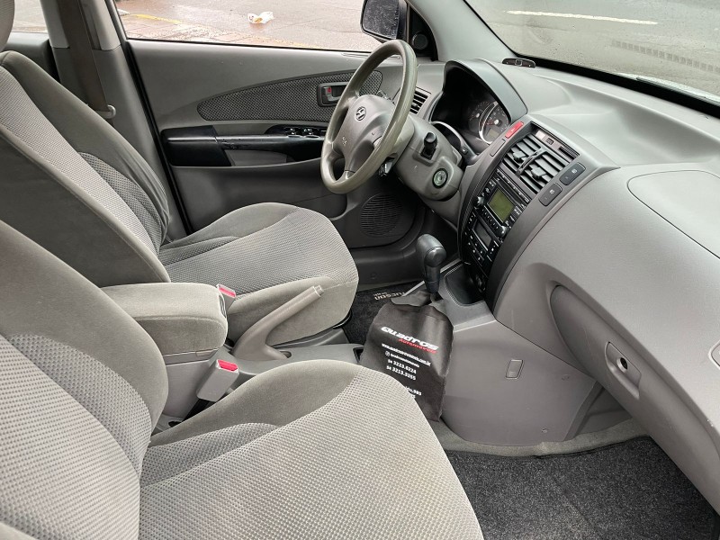 TUCSON 2.0 MPFI GLS 16V 143CV 2WD GASOLINA 4P AUTOMÁTICO - 2013 - CAXIAS DO SUL