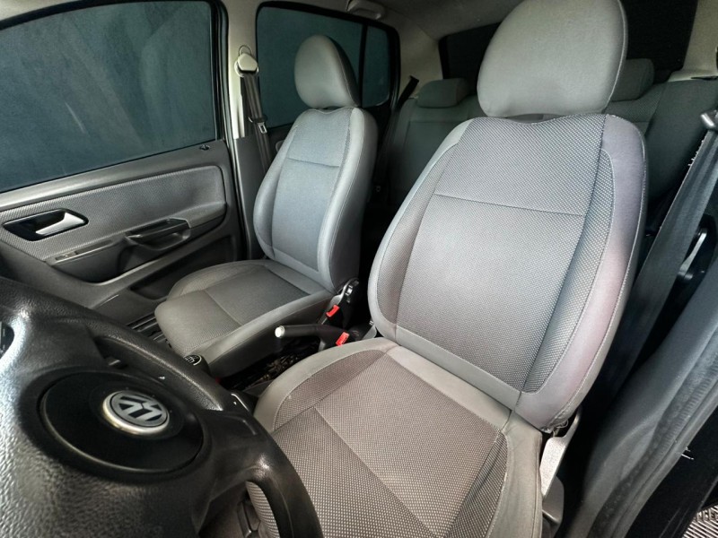 FOX 1.0 MI 8V FLEX 4P MANUAL - 2010 - CAXIAS DO SUL