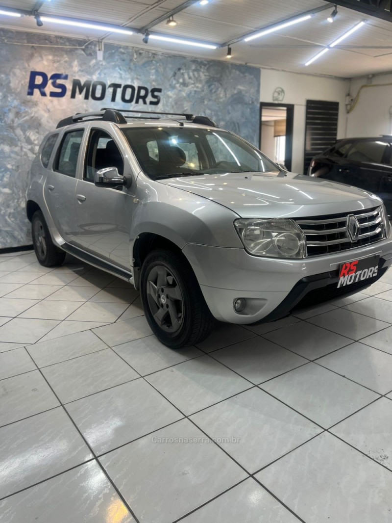 DUSTER 2.0 DYNAMIQUE 4X2 16V FLEX 4P AUTOMÁTICO - 2012 - CAXIAS DO SUL