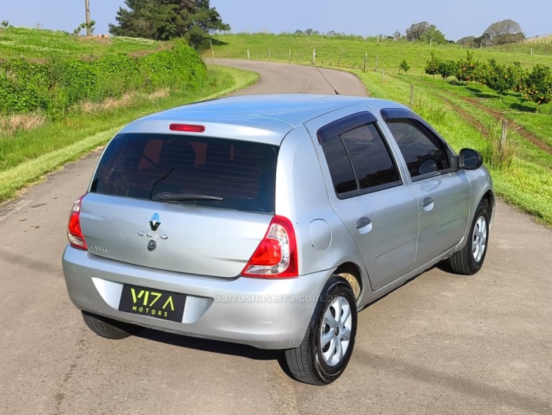 CLIO 1.0 EXPRESSION 16V FLEX 4P MANUAL - 2014 - CAXIAS DO SUL