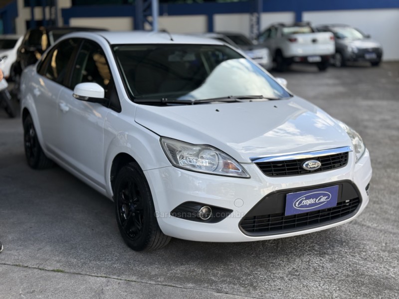 FOCUS 2.0 GLX SEDAN 16V FLEX 4P MANUAL - 2010 - CAXIAS DO SUL