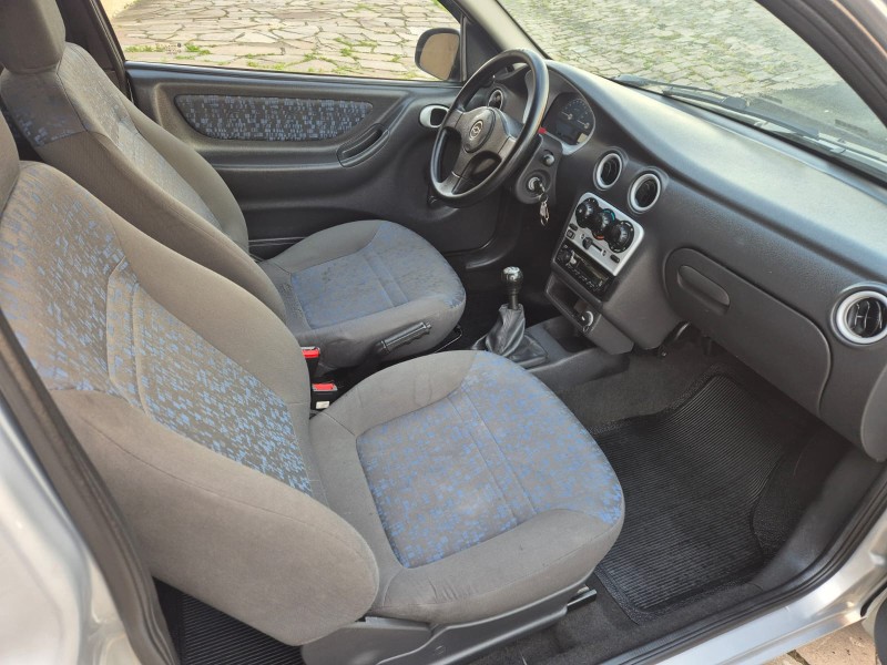 CELTA 1.0 MPFI SUPER 8V GASOLINA 2P MANUAL - 2004 - CAXIAS DO SUL