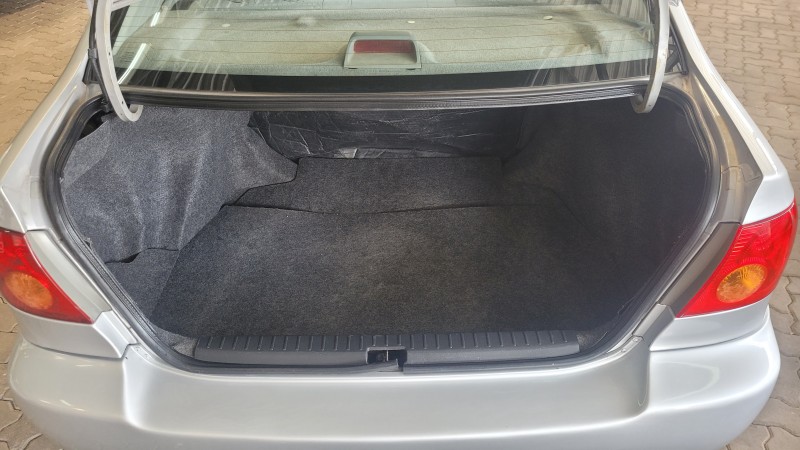 COROLLA 1.6 XLI 16V GASOLINA 4P AUTOMÁTICO - 2004 - GARIBALDI