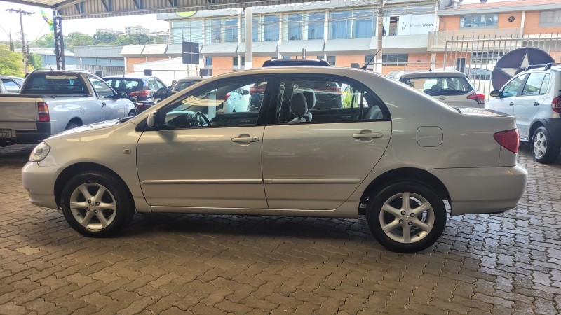 COROLLA 1.6 XLI 16V GASOLINA 4P AUTOMÁTICO - 2004 - GARIBALDI