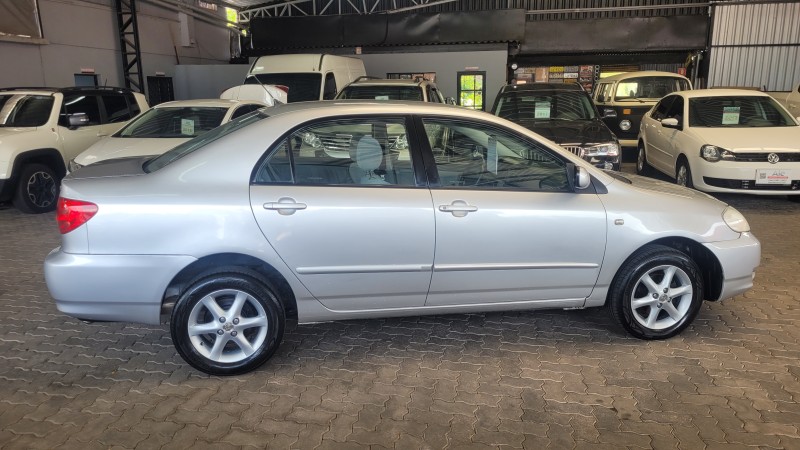 COROLLA 1.6 XLI 16V GASOLINA 4P AUTOMÁTICO - 2004 - GARIBALDI