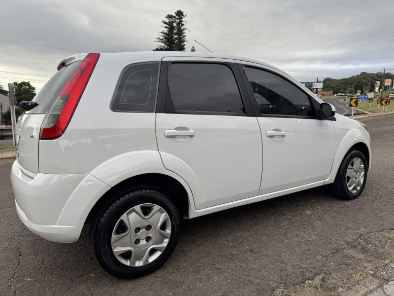 FIESTA 1.6 MPI HATCH 8V FLEX 4P MANUAL - 2011 - DOIS IRMãOS