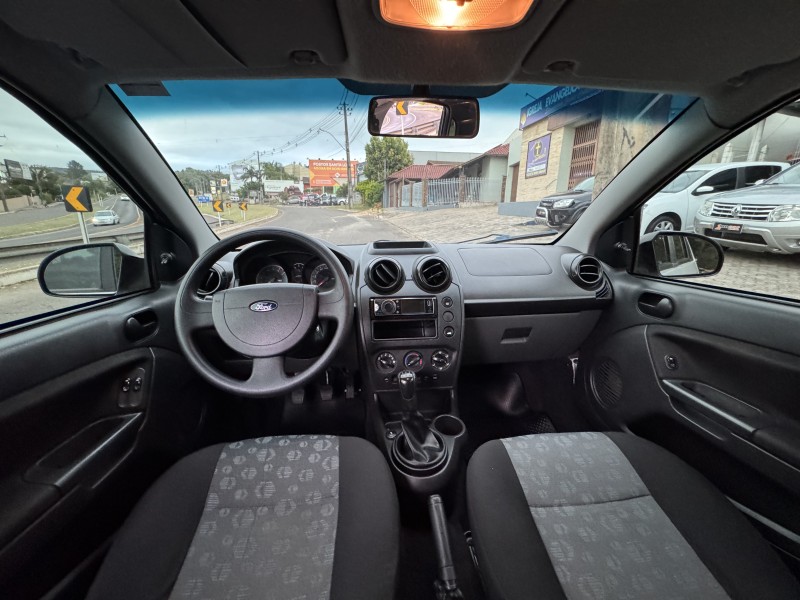 FIESTA 1.6 MPI HATCH 8V FLEX 4P MANUAL - 2011 - DOIS IRMãOS