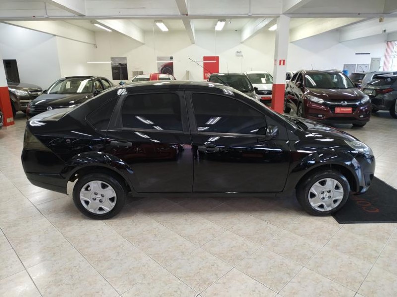 FIESTA 1.6 ROCAM SE SEDAN 8V FLEX 4P MANUAL - 2012 - CAXIAS DO SUL