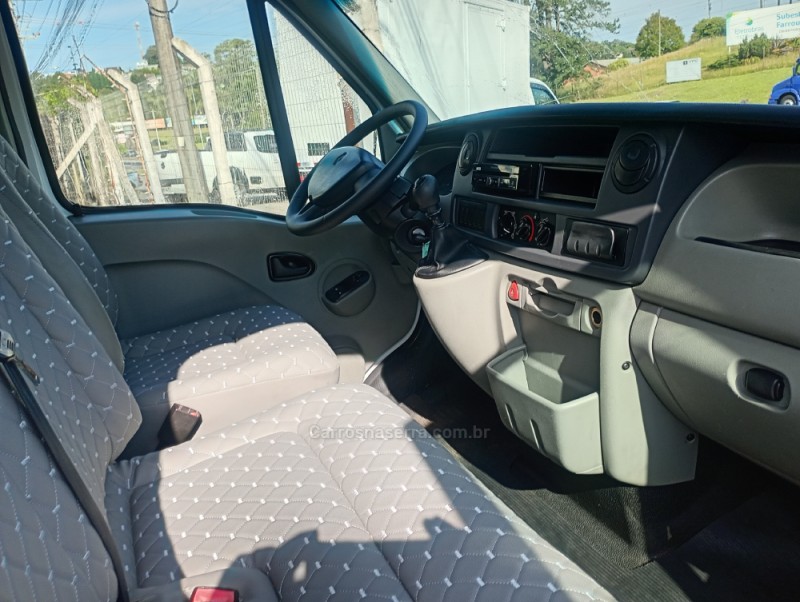 MASTER 2.5 DCI CHASSI CABINE L2H1 16V DIESEL 2P MANUAL - 2013 - FARROUPILHA