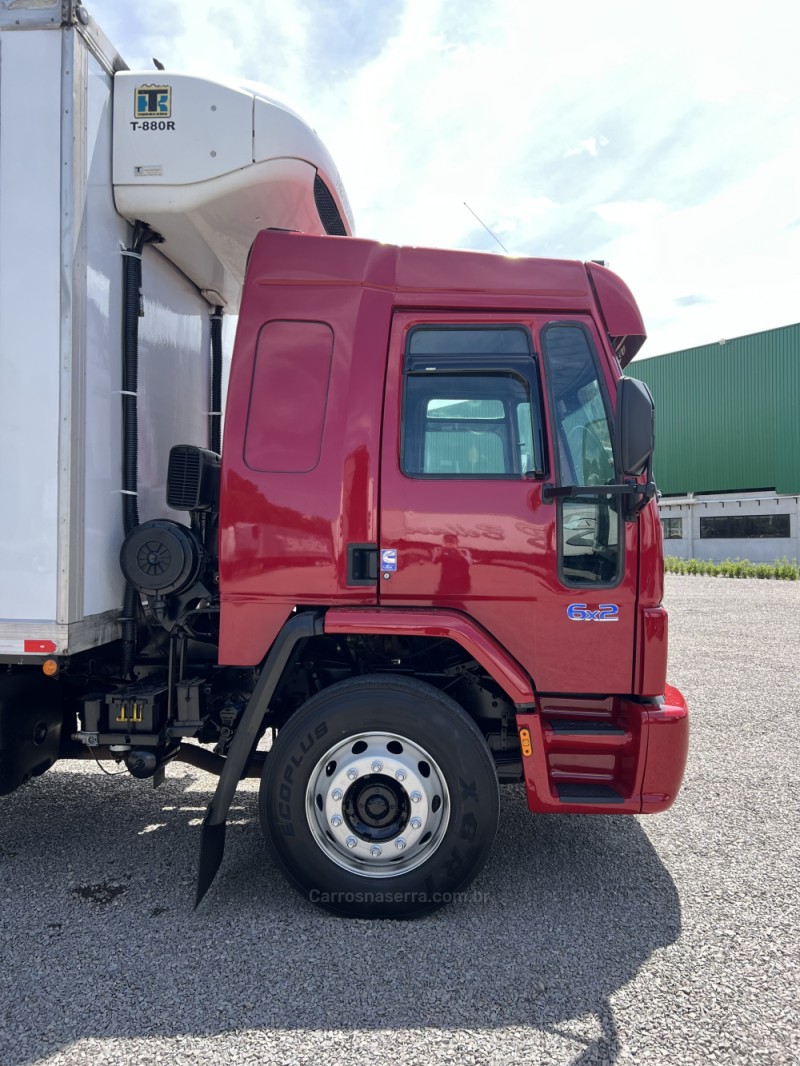 CARGO 2428 E T 3 EIXOS - 2008 - CAXIAS DO SUL
