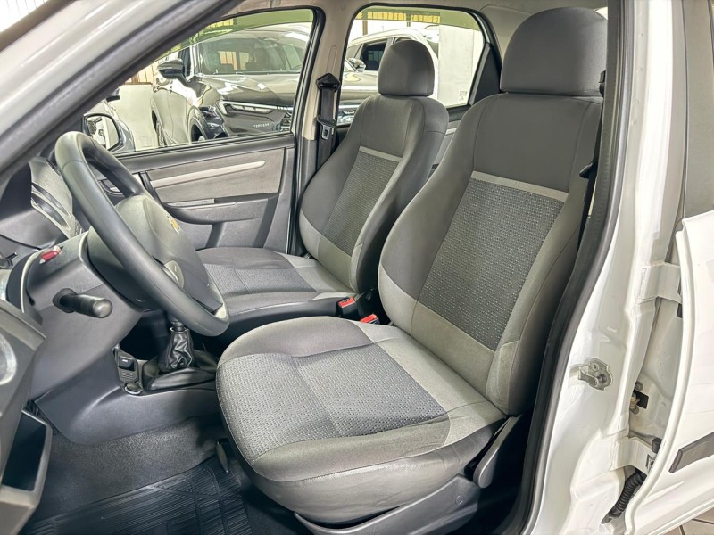 CELTA 1.0 MPFI LT 8V FLEX 4P MANUAL - 2015 - CAXIAS DO SUL