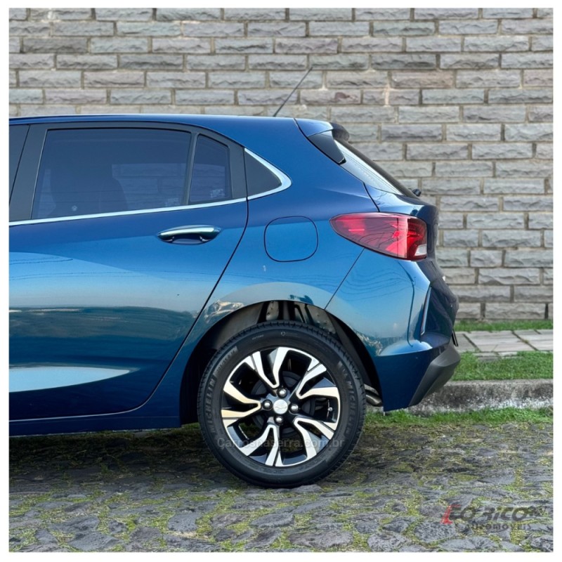 ONIX 1.0 PREMIER 12V TURBO FLEX 4P AUTOMÁTICO - 2023 - CAMPO BOM