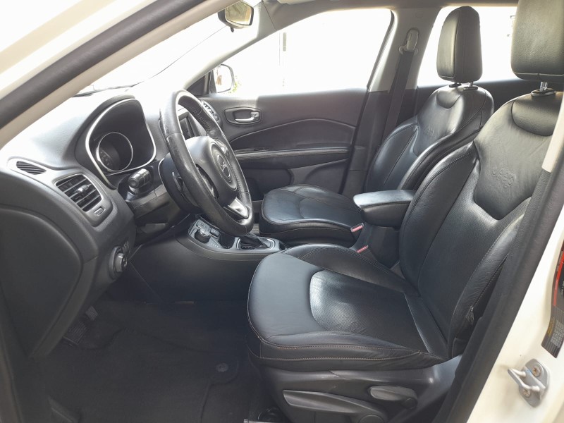 COMPASS 2.0 TRAILHAWK TD350 TURBO DIESEL 4X4 4P AUTOMÁTICO - 2018 - FARROUPILHA