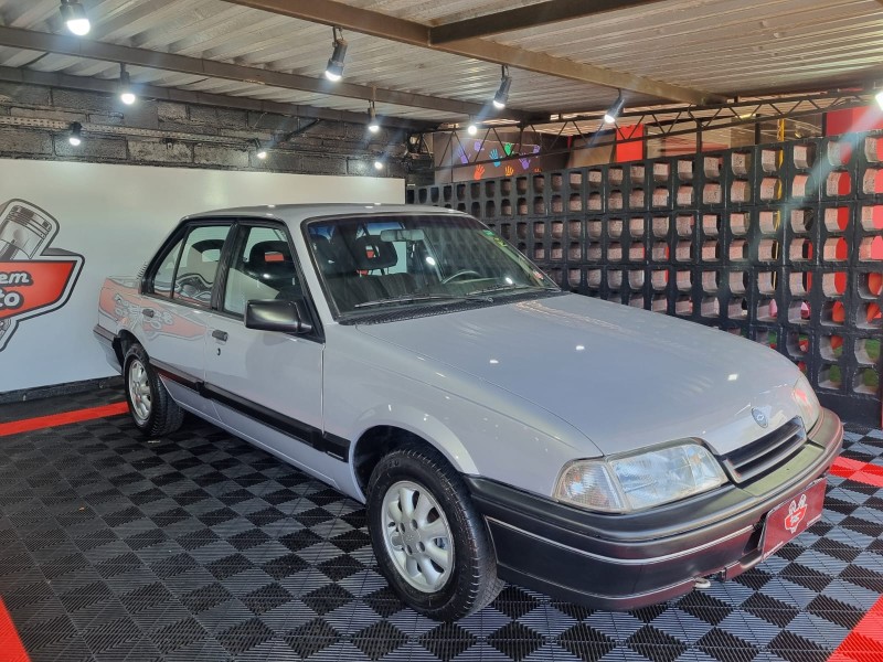 MONZA 2.0 SL/E 8V GASOLINA 2P MANUAL - 1993 - TEUTôNIA