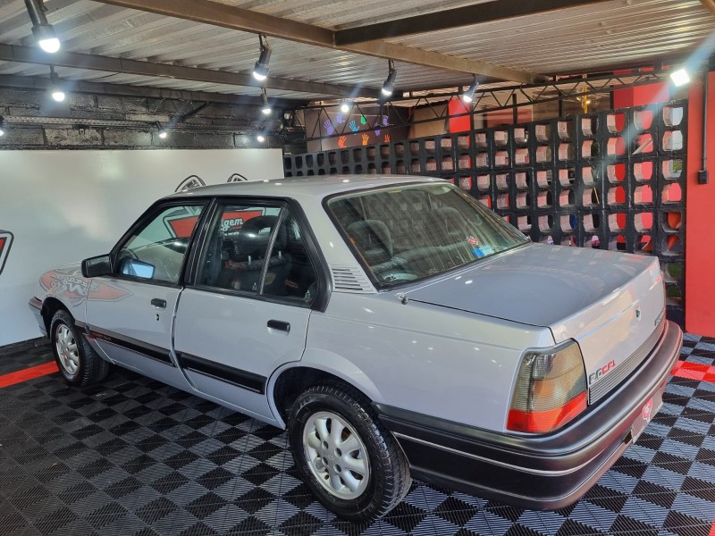 MONZA 2.0 SL/E 8V GASOLINA 2P MANUAL - 1993 - TEUTôNIA