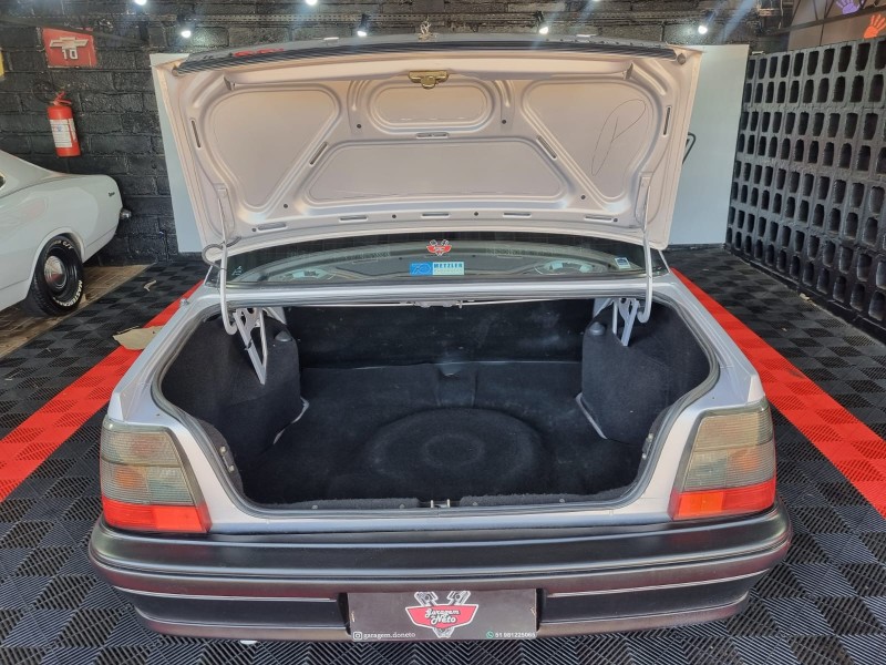 MONZA 2.0 SL/E 8V GASOLINA 2P MANUAL - 1993 - TEUTôNIA