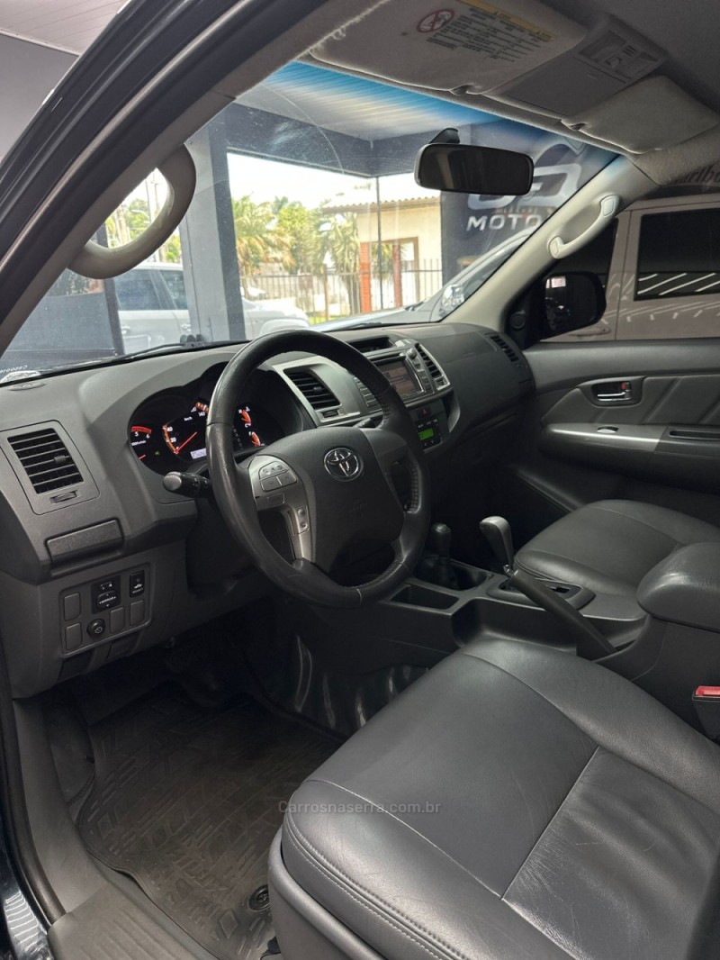 HILUX 3.0 SRV 4X4 CD 16V TURBO INTERCOOLER DIESEL 4P AUTOMÁTICO - 2012 - PASSO FUNDO