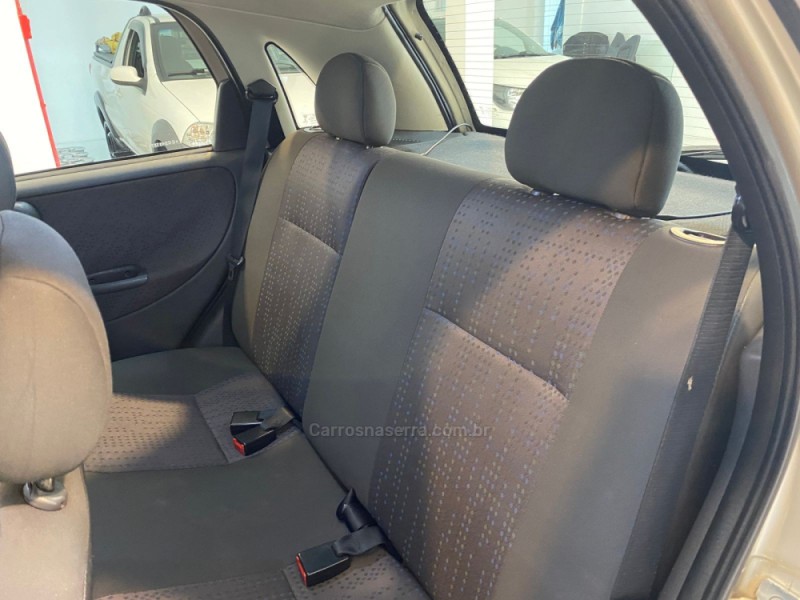 CORSA 1.4 MPFI MAXX 8V FLEX 4P MANUAL - 2012 - BENTO GONçALVES