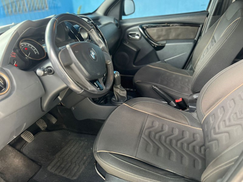 DUSTER 1.6 DYNAMIQUE 4X2 16V FLEX 4P MANUAL - 2018 - CAXIAS DO SUL