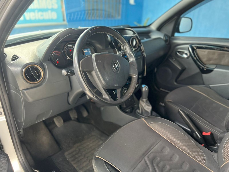 DUSTER 1.6 DYNAMIQUE 4X2 16V FLEX 4P MANUAL - 2018 - CAXIAS DO SUL