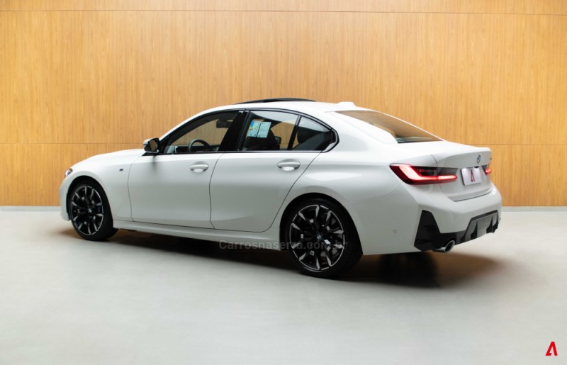 320I 2.0 M SPORT 16V TURBO GASOLINA 4P AUTOMÁTICO - 2026 - GARIBALDI