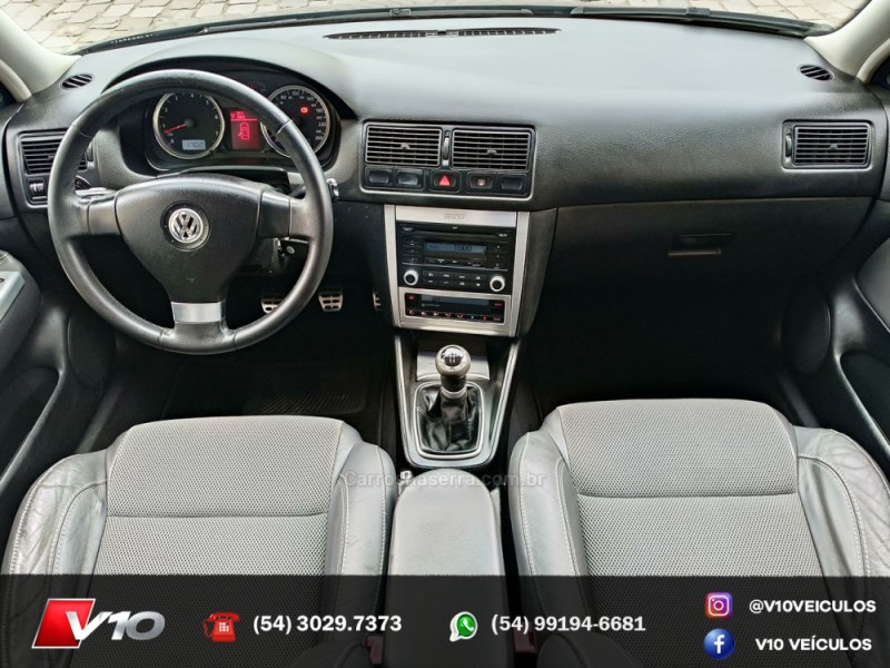GOLF 1.6 MI TECH 8V FLEX 4P MANUAL - 2009 - CAXIAS DO SUL