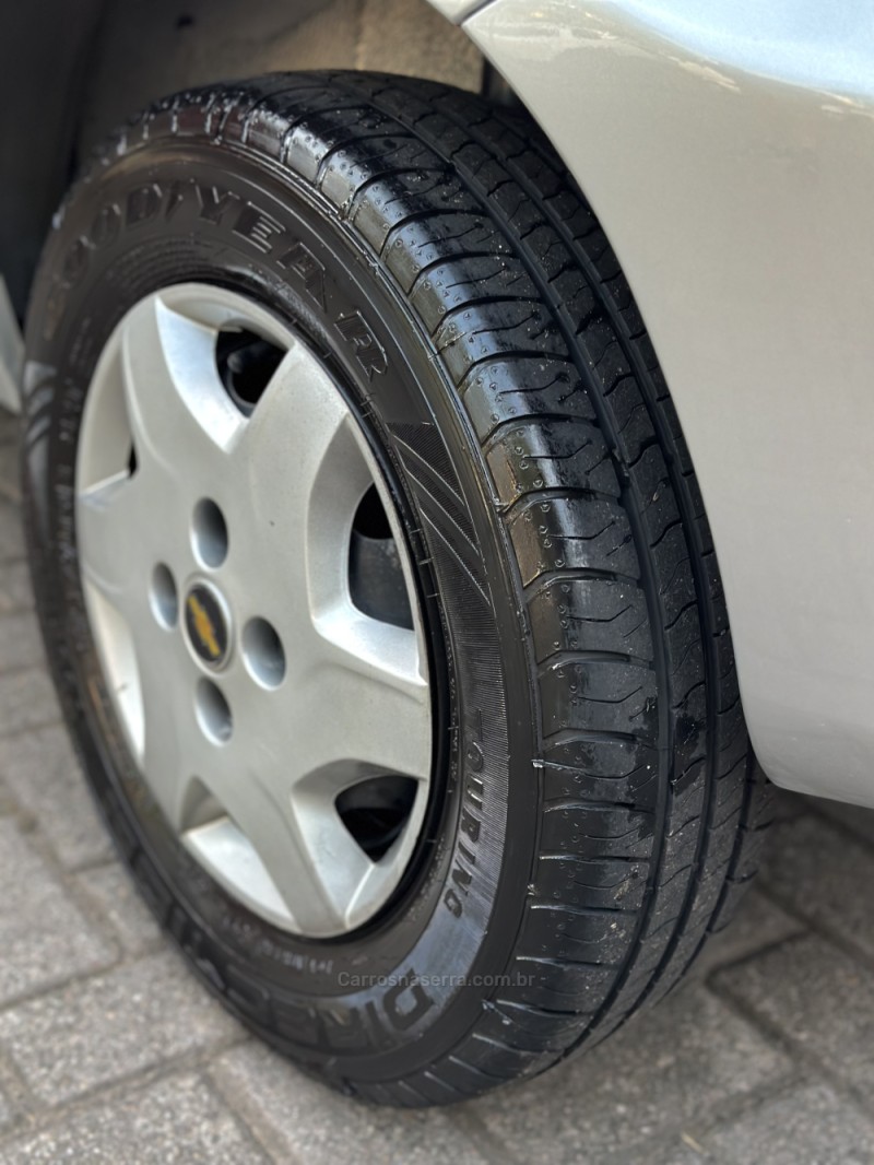 CELTA 1.0 MPFI LT 8V FLEX 4P MANUAL - 2013 - ESTâNCIA VELHA