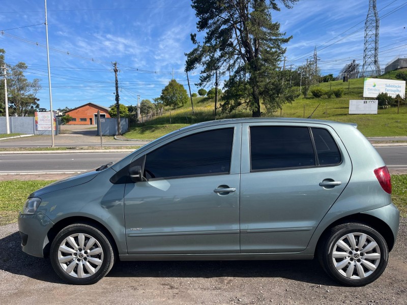 FOX 1.0 MI 8V FLEX 4P MANUAL - 2011 - FARROUPILHA