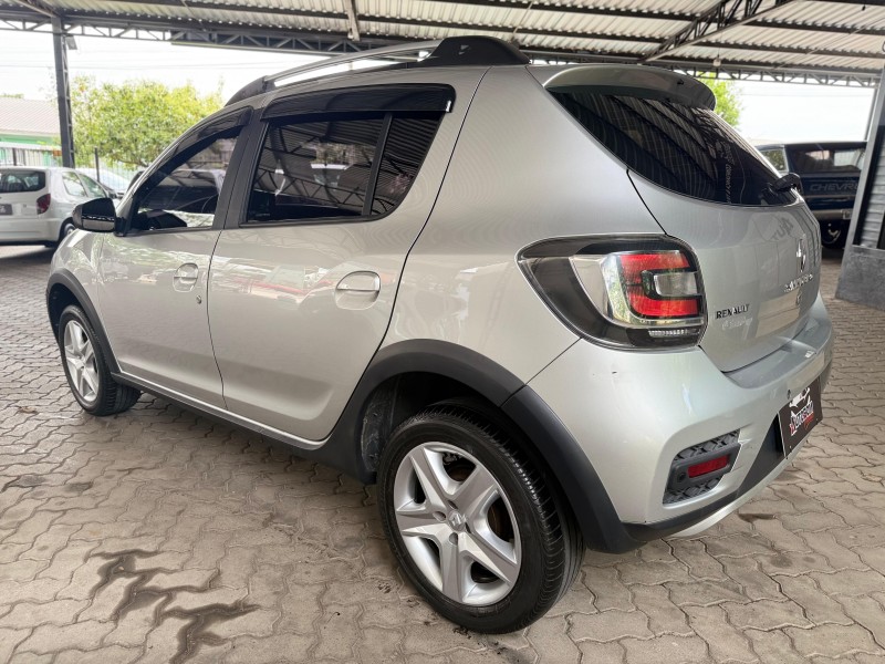 SANDERO 1.6 STEPWAY EASY R 16V FLEX 4P AUTOMÁTICO - 2016 - CAXIAS DO SUL