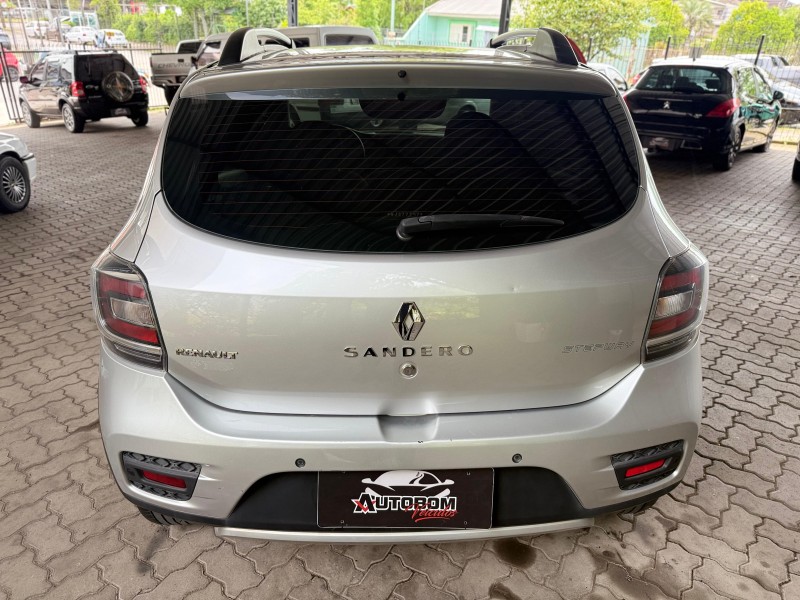SANDERO 1.6 STEPWAY EASY R 16V FLEX 4P AUTOMÁTICO - 2016 - CAXIAS DO SUL