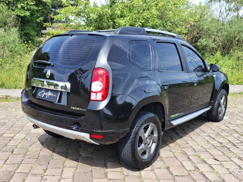 DUSTER RENAULT DUSTER 1.6 TECH ROAD DYNAMIQUE 4X2 16V FLEX 4P MANUAL - 2014 - BENTO GONçALVES