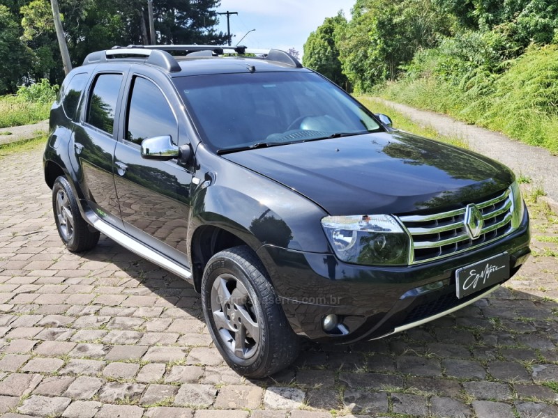 DUSTER RENAULT DUSTER 1.6 TECH ROAD DYNAMIQUE 4X2 16V FLEX 4P MANUAL - 2014 - BENTO GONçALVES