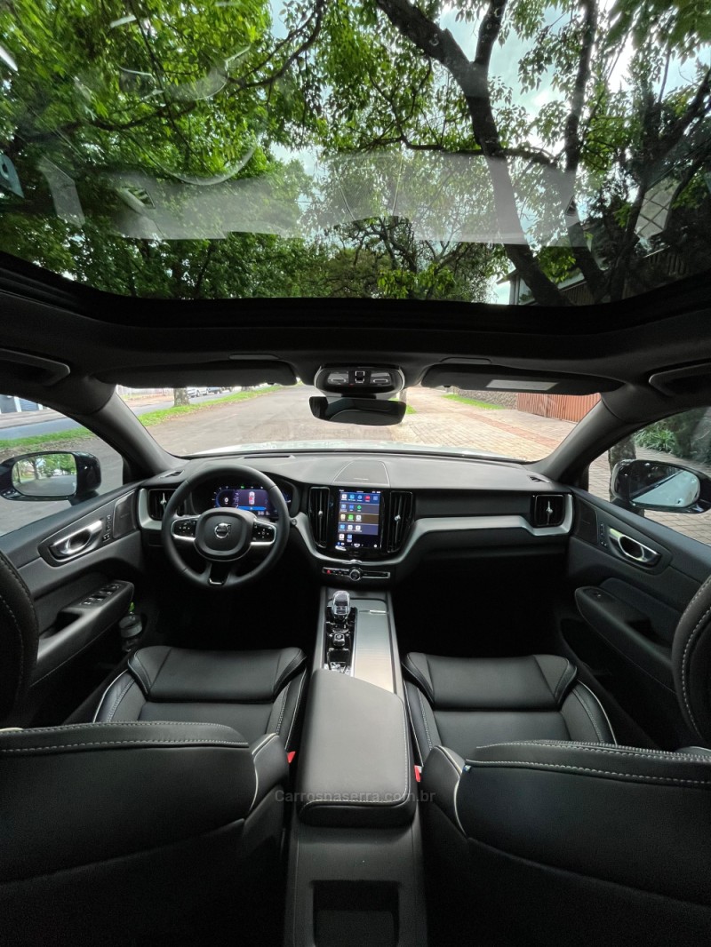 XC60 2.0 T8 ULTIMATE DARK AWD HIBRIDO 4P AUTOMÁTICO  - 2023 - ERECHIM